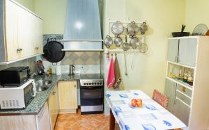Cocina equipada de la casa rural Cortijo Las Chorreras